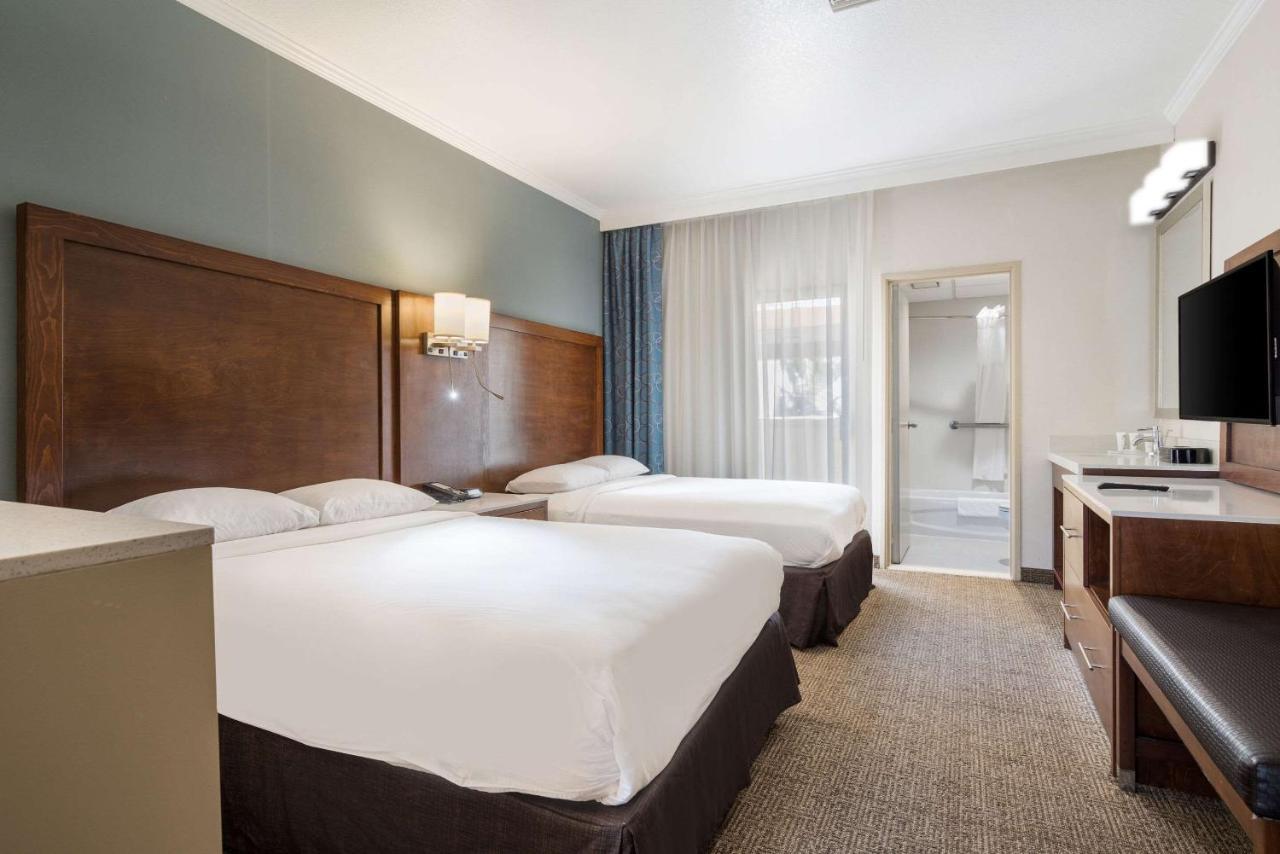 Mainstay Suites Orange County John Wayne Airport Santa Ana Exterior foto
